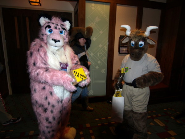 KiwiHunter with her parcel, Orvan